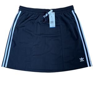 Adidas women L black skirt new with tags